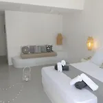 Hotel Filira Perissa (Santorini)