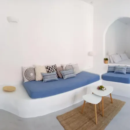 Filira Otel Perissa (Santorini)