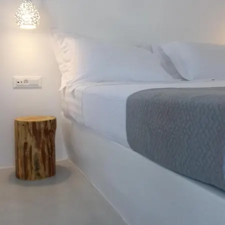 Filira Hotel Períssa