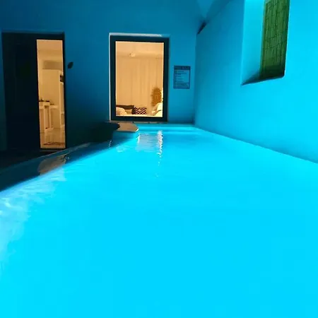 Filira Hotell Perissa (Santorini)
