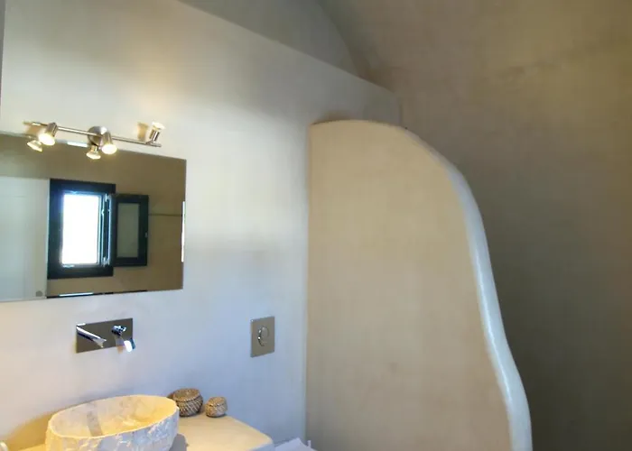 Filira Hotel Perissa (Santorini)